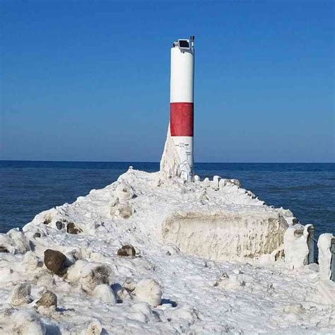 9 Lake Ontario Lighthouses in New York - Day Trips Around Rochester, NY