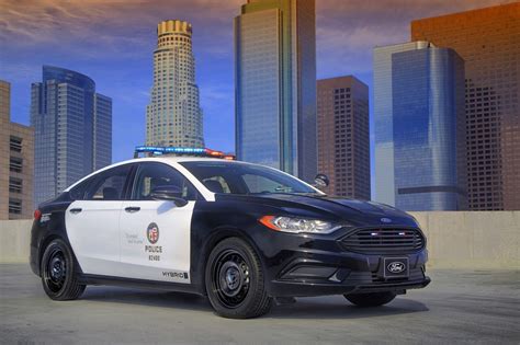 LAPD to begin using the world's first 'pursuit-rated' hybrid patrol car - LA Times