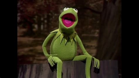 Muppet Songs: Kermit the Frog - Bein' Green (Muppet Show) - YouTube