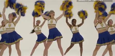 Taylor Swift's 'Shake It Off' Outtakes [Video]