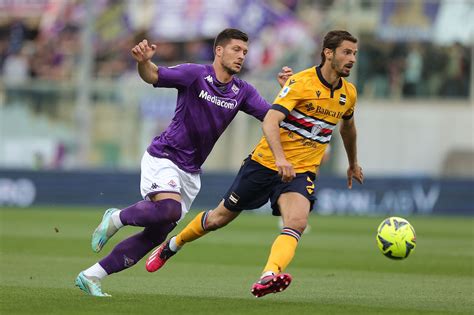 CM: Milan offered Jovic as Fiorentina look to offload striker - the ...