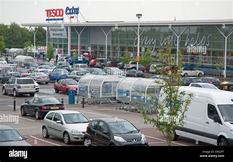 The Exeter Vale Tesco Extra superstore at the Rydon Lane Retail Park ...