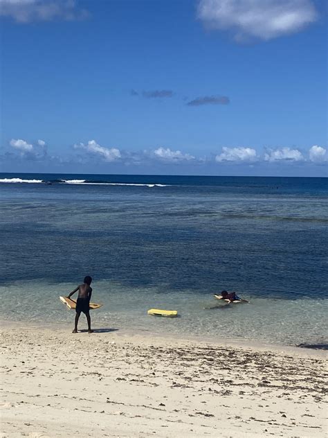 Ultimate Vanuatu Snorkeling Guide: 8 Spots To Visit!