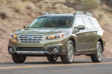 Used 2017 Subaru Outback SUV Review | Edmunds