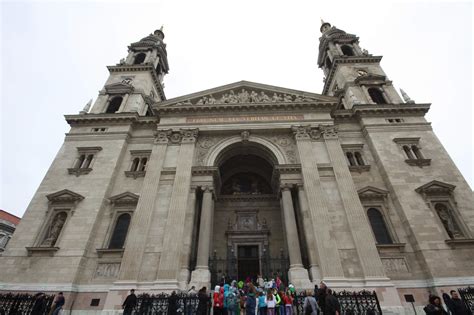 Szent István-bazilika / St. Stephen's Basilica, Budapest ⋆ The Passenger