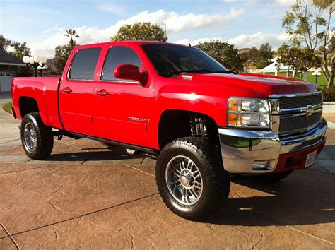 Custom 2008 Chevy Silverado 2500HD Diesel - PerformanceTrucks.net Forums