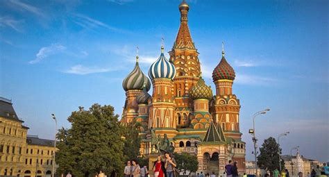 10 Famous Places in Russia that Must Top your Bucket List - India ...