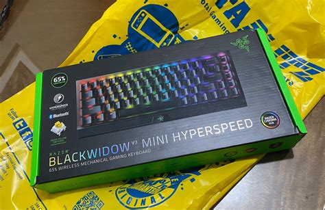 Razer Blackwidow V3 Mini Hyperspeed, Computers & Tech, Parts ...