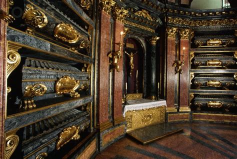 Pantheon of the Kings, El Escorial | El escorial, Crypt, Spain