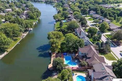 9 Best Airbnbs With Pool In Omaha, Nebraska - Updated 2024 | Trip101