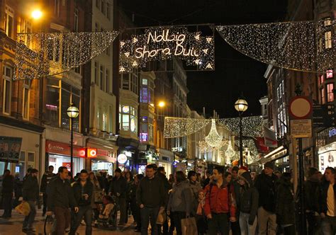 Dublin Christmas Shoppers | Darren Barefoot | Flickr