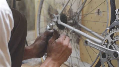 The restoration vintage bicycle - YouTube