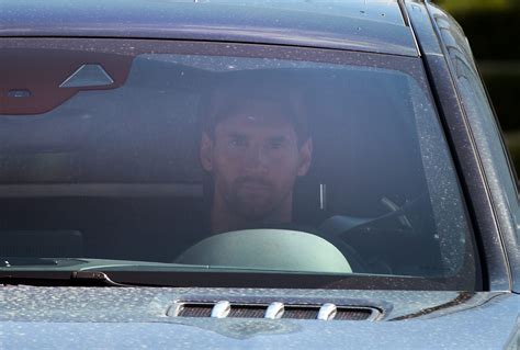 Messi returns to Barcelona training ground - SportsDesk