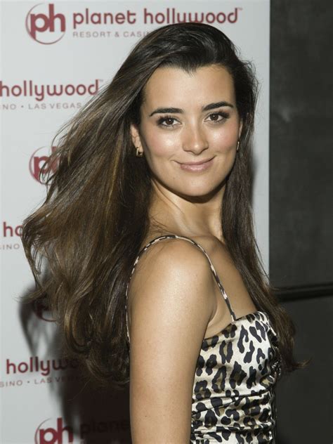 Cote De Pablo | Cote de Pablo Cote | Celebrities, Cote de pablo ...