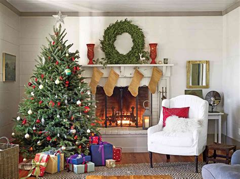 48 Best Living Room Christmas Decorating Ideas