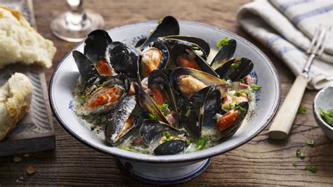 Moules marinière recipes - BBC Food