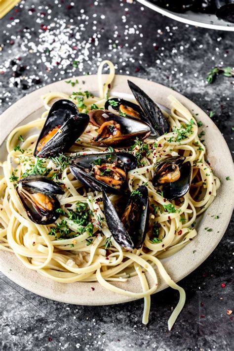 mussels pasta recipe cream - Malia Venegas