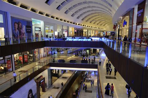 Inside Dubai Mall The Biggest Shopping Mall On The Pl - vrogue.co
