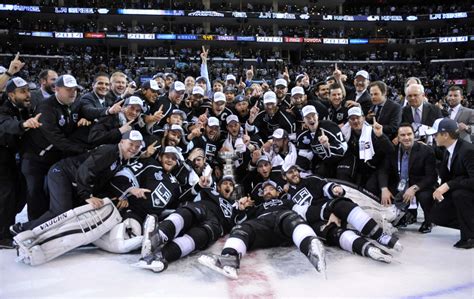 The Los Angeles Kings Win The 2014 Stanley Cup In Dramatic Fashion - SportsLingo.com