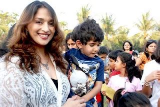 Madhuri Dixit Kids Photos