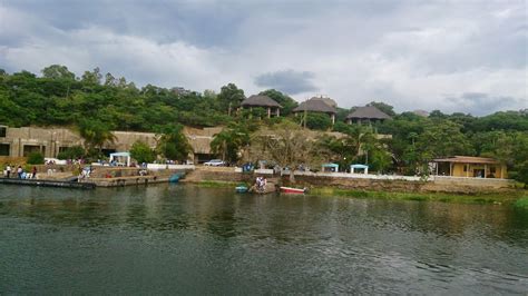 TravelZambia..,Lets Explore!!!: The Kafue River Cliff Experience.....