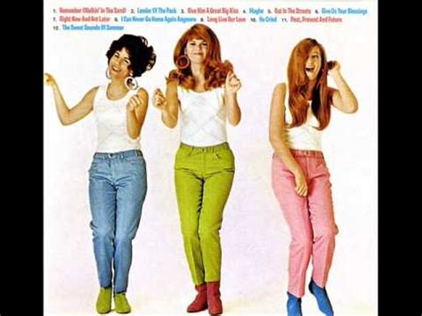 Shangri-las - Remember walking in the sand - YouTube