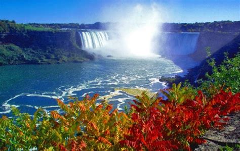 Niagara Falls in Autumn (Visiting in September, October & November ...