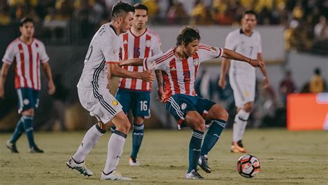 Framed #10 | Colombia v Paraguay - SoccerBible