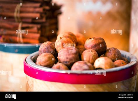 Spice trade hi-res stock photography and images - Alamy