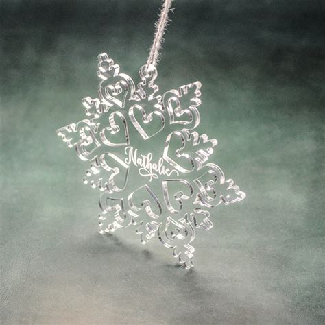 PERSONALIZED ACRYLIC SNOWFLAKE Ornaments // Custom Name - Etsy