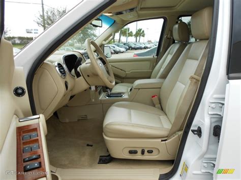 Stone Interior 2006 Ford Explorer Eddie Bauer Photo #57721402 | GTCarLot.com