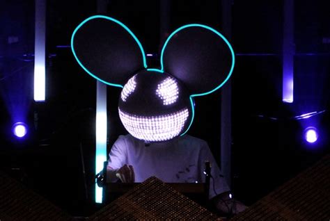 Inside the Deadmau5 Helmet – OC Weekly