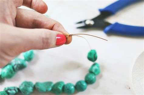 How to Make a Simple Beaded Necklace - A Beautiful Mess