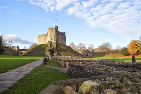 Cardiff Castle - Explore 2000 Years of History in Just One Day - Diary ...