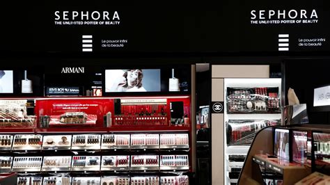 Sephora Signs ‘15 Percent Pledge’ to Carry More Black-Owned Brands ...