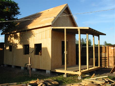 Keith is Building the 12x24 Homesteader's Cabin – TinyHouseDesign