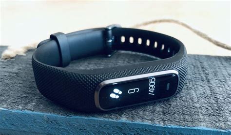 Garmin Vivosmart 4 in Review: Practice, Experience, Video Hands-on - Fitness Gadgets