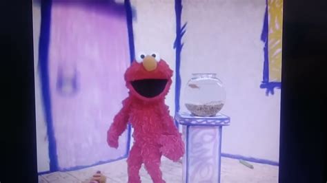 Elmo's World Jumping Intro - YouTube