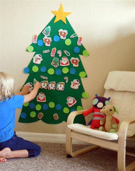 Christmas Kids Decorations for Their Rooms | Founterior