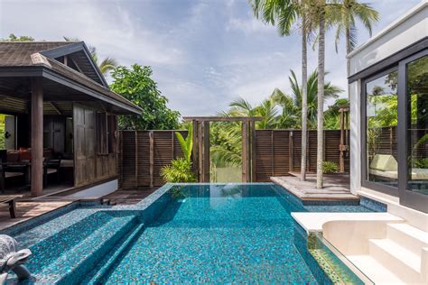 Hotel Review: Anantara Mai Khao Phuket Villas (Lagoon Pool Villa ...