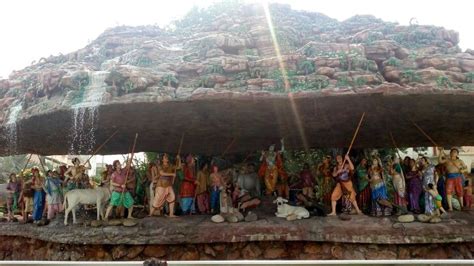 inside-prem-mandir-vrindavan | India OnGo