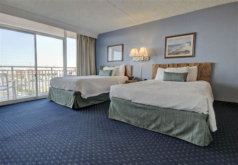 Carousel Resort Hotel & Condominiums, Ocean City: $71 Room Prices ...