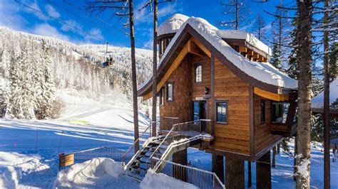 7 spectacular mountain cabins to social-distance this ski season ...