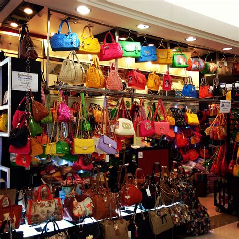 notjustnat creative blog: Shopping in Bangkok