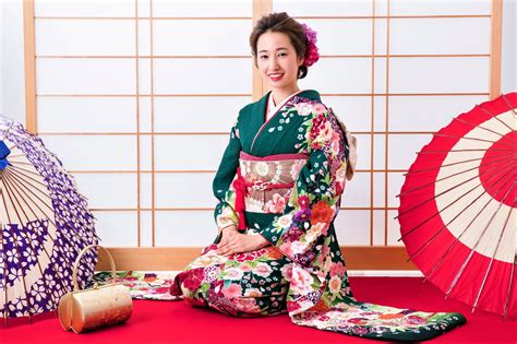 18 Customs and Traditions That Represent Japanese Culture - The Strong Traveller