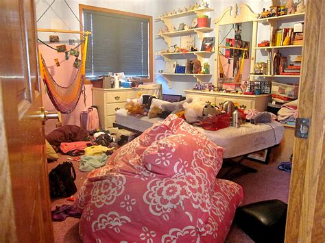 Your Kid’s Messy Room - The New York Times