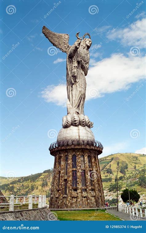 The Virgin Mary Of Quito Statue, Ecuador Stock Images - Image: 12985374