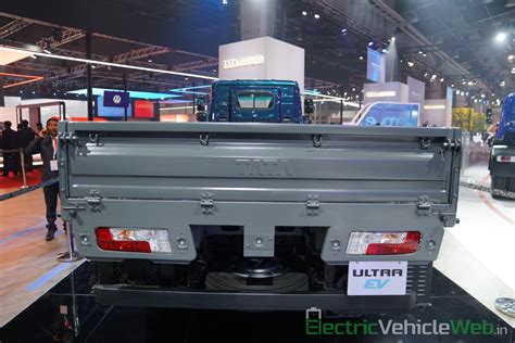 Tata Ultra T.7- Feature video of India's first Electric Truck