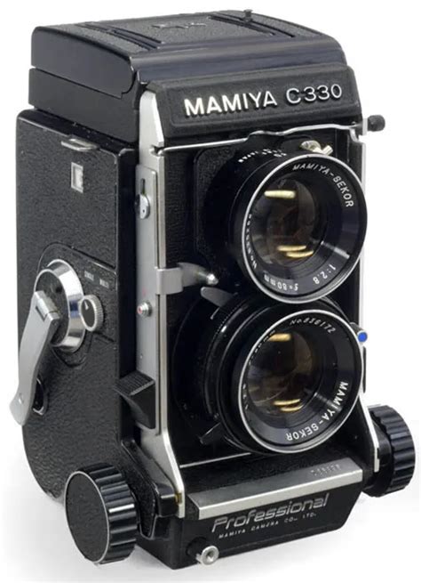 Mamiya C330 Review: The medium format all-rounder | Dusty Grain