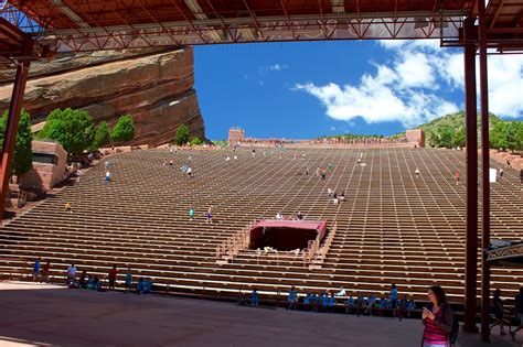 Wandering w/ Serenity: Red Rock Amphitheater